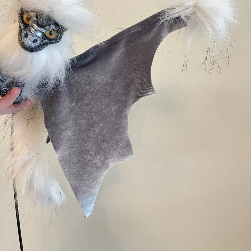 Imaginarium Albert Alfaro Winged Shoulder Dragon Puppet Drabbit Cable Silver 18